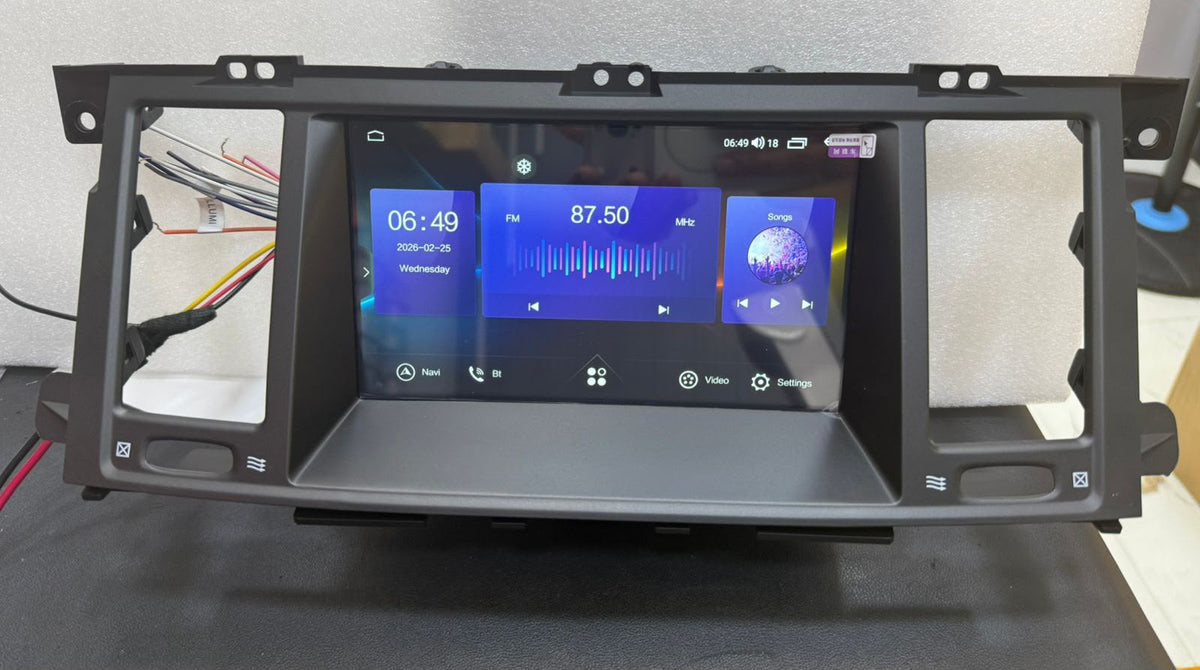 8-inch Android touchscreen (4+64GB) wireless touch screen for Nissan Patrol